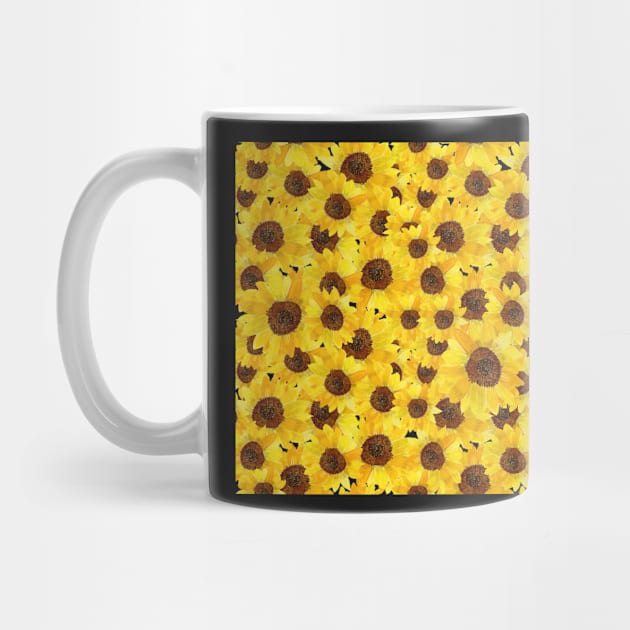 Hand-drawn sunflower pattern by Ellunardegloria